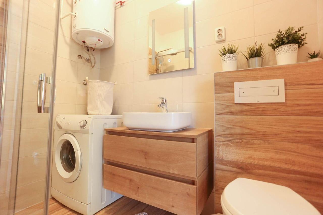 סנג' Apartment Marino מראה חיצוני תמונה
