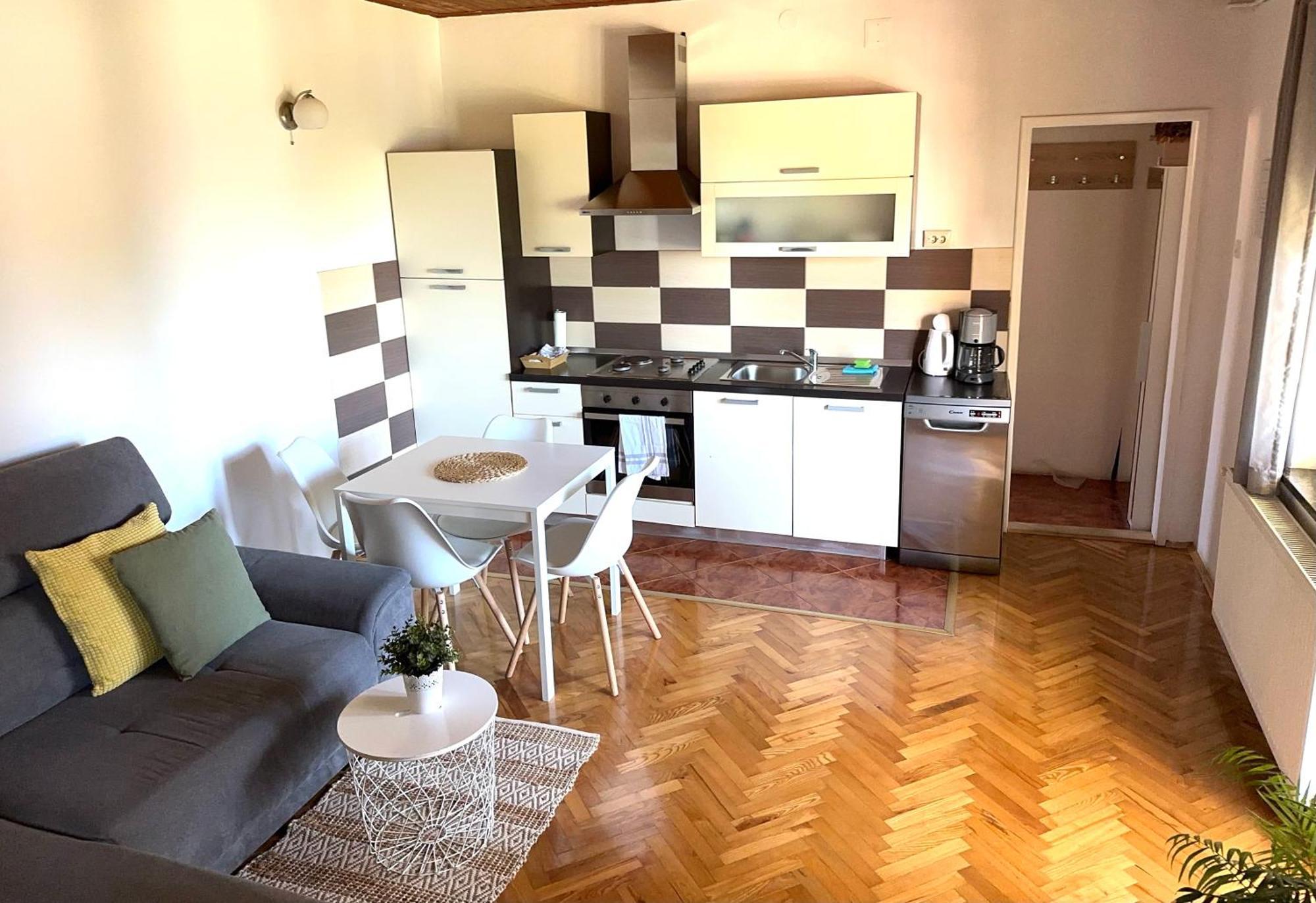 סנג' Apartment Marino מראה חיצוני תמונה
